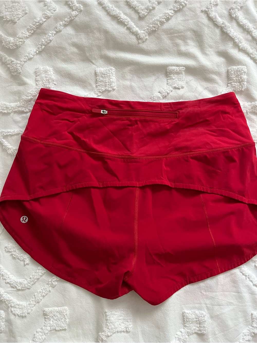 Lululemon Speed Up Short *2.5" Size 8 - Picture 2 of 5